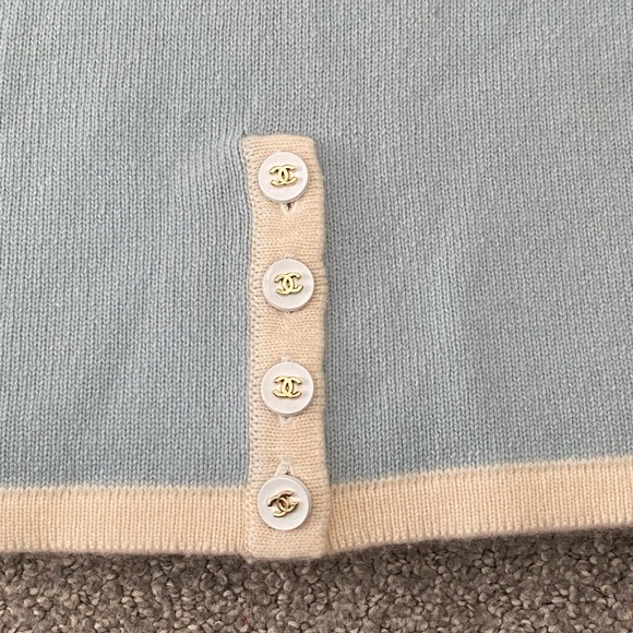 Authentic CHANEL Blue Midi Pencil Skirt CC buttons - Picture 3 of 9